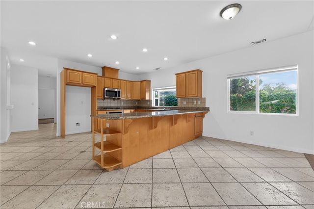 113 E Bonita Drive, Simi Valley, CA 93065