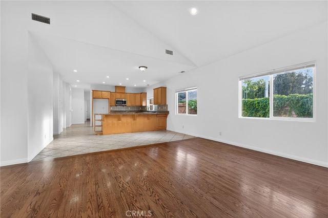 113 E Bonita Drive, Simi Valley, CA 93065