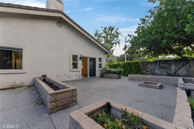 113 E Bonita Drive, Simi Valley, CA 93065