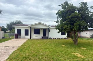 504 W Jones Avenue, Pharr, TX 78577