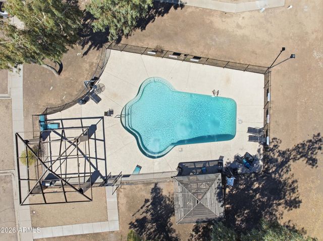 8520 W PALM Lane 1130, Phoenix, AZ 85037