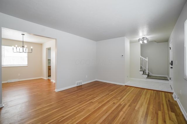 3391 Compton Drive, Columbus, OH 43219