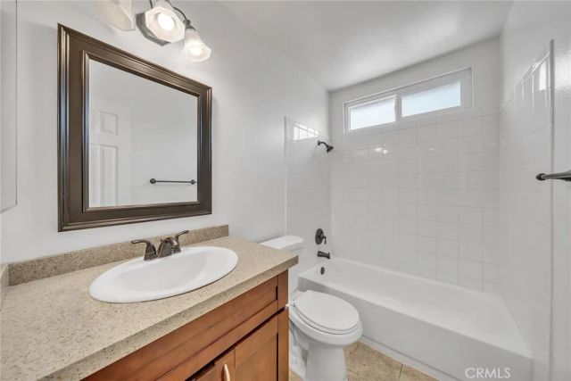 2185 San Bernardo, Hemet, CA 92545