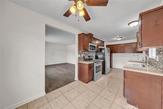 2185 San Bernardo, Hemet, CA 92545