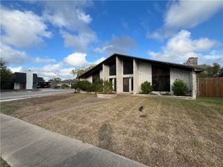 5050 Wingfoot B, Corpus Christi, TX 78413