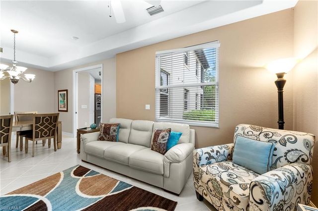 6057 Ashford LN # 402, Naples, FL 34110