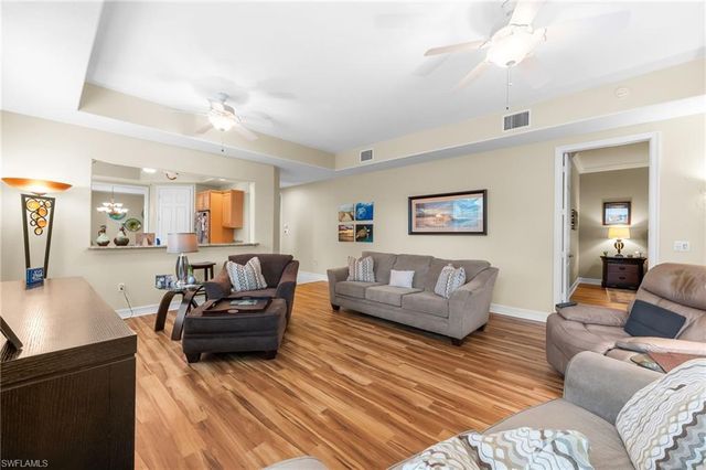 6057 Ashford LN # 402, Naples, FL 34110