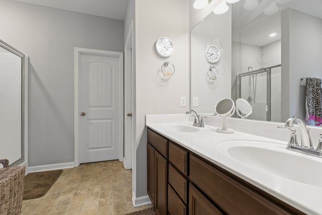 228 Eusa Cantrell Ln, Smyrna, TN 37167