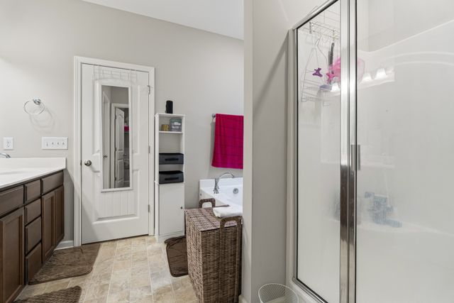 228 Eusa Cantrell Ln, Smyrna, TN 37167