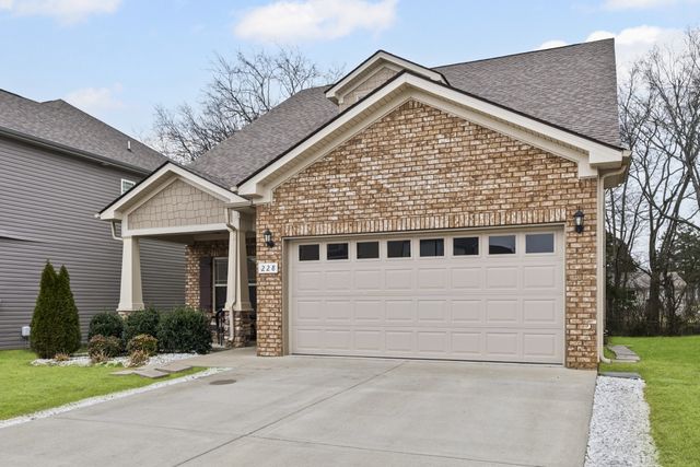 228 Eusa Cantrell Ln, Smyrna, TN 37167