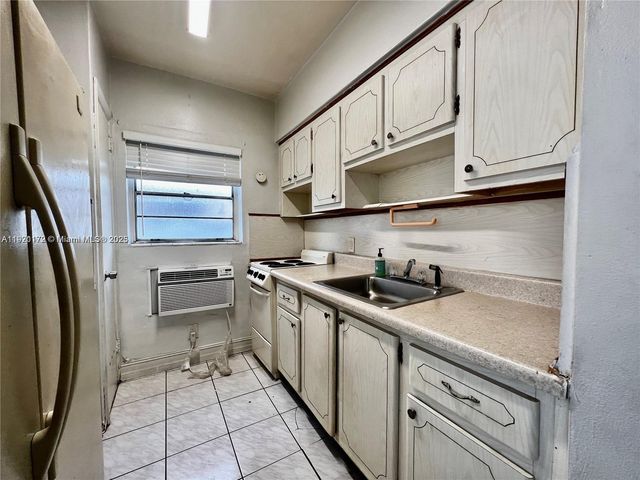 8531 Harding Ave 1, Miami Beach, FL 33141