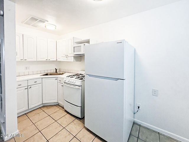 3636 E VERDE Lane 04, Phoenix, AZ 85018