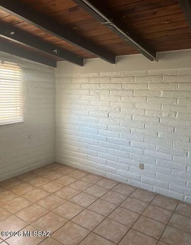 3250 E Water Street, Tucson, AZ 85716