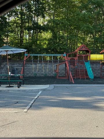 70 Shrewsbury Green Drive K, Shrewsbury, MA 01545