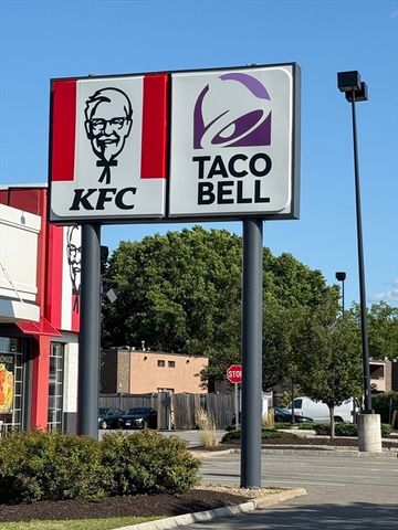 70 Shrewsbury Green Drive K, Shrewsbury, MA 01545