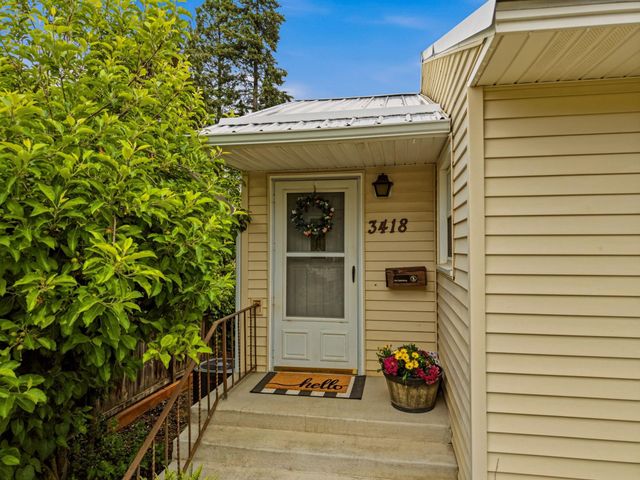 3418 W Queen Pl, Spokane, WA 99205