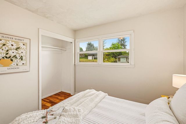 3418 W Queen Pl, Spokane, WA 99205
