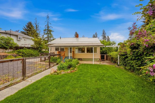3418 W Queen Pl, Spokane, WA 99205