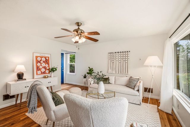 3418 W Queen Pl, Spokane, WA 99205