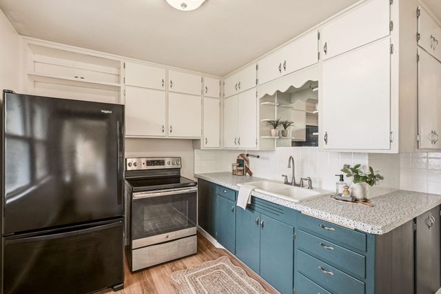 3418 W Queen Pl, Spokane, WA 99205