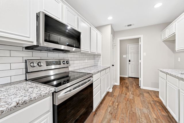 1665 Nottingham Drive, Kaufman, TX 75142