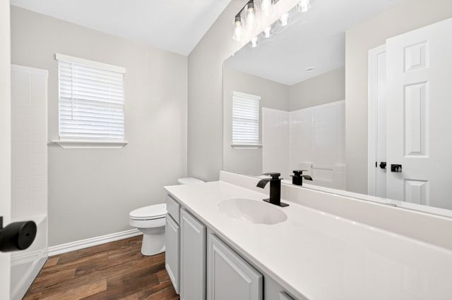 1665 Nottingham Drive, Kaufman, TX 75142