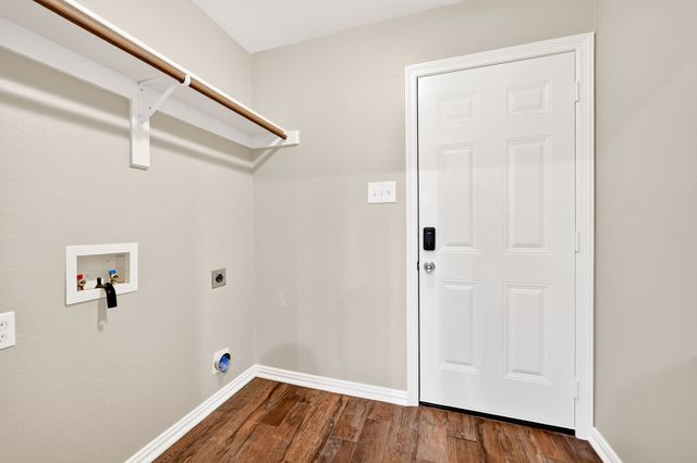 1665 Nottingham Drive, Kaufman, TX 75142