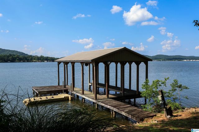 318 BOULDER POINT LANE, Ohatchee, AL 36271