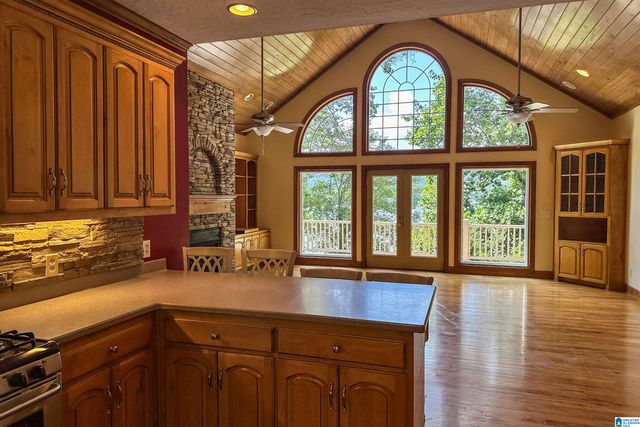 318 BOULDER POINT LANE, Ohatchee, AL 36271