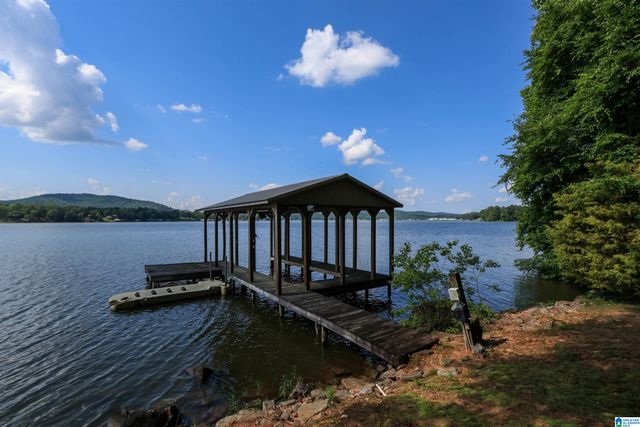 318 BOULDER POINT LANE, Ohatchee, AL 36271