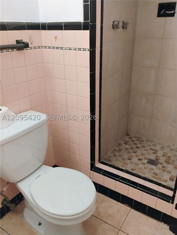 242 SE Park St 2, Dania Beach, FL 33004