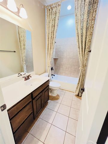 5601 Sunstar Lane, Flower Mound, TX 75028
