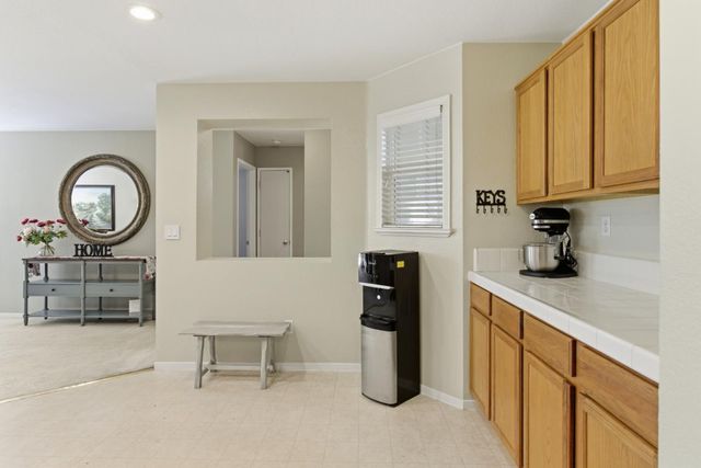 10909 Wethersfield Dr, Mather, CA 95655