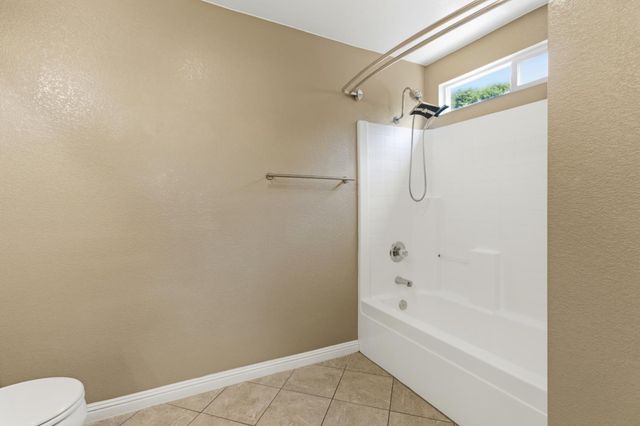 10909 Wethersfield Dr, Mather, CA 95655
