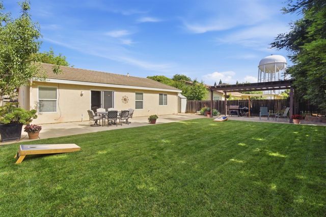 10909 Wethersfield Dr, Mather, CA 95655