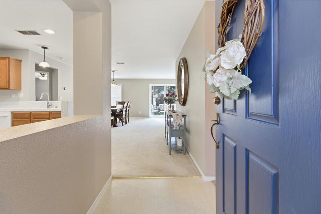 10909 Wethersfield Dr, Mather, CA 95655
