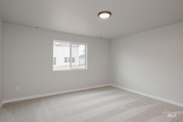 3716 E Syracuse St, Nampa, ID 83686