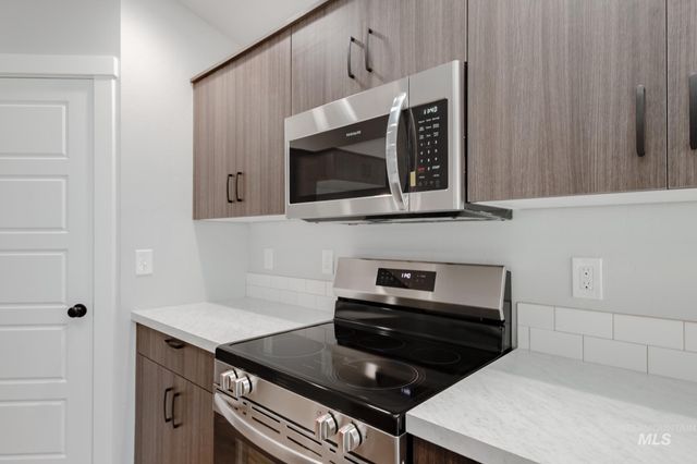 3716 E Syracuse St, Nampa, ID 83686