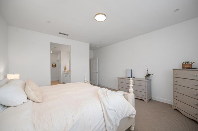 6669 Kaweah Ln, Stockton, CA 95219