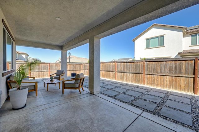6669 Kaweah Ln, Stockton, CA 95219