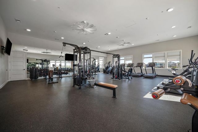 6669 Kaweah Ln, Stockton, CA 95219