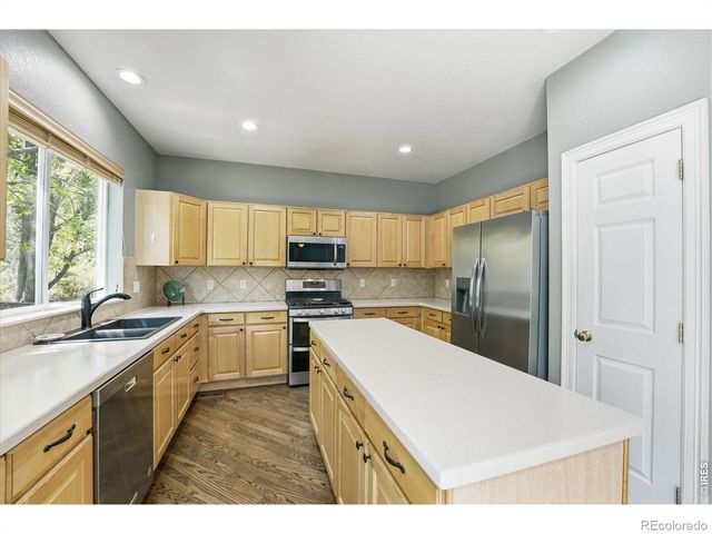 651 Americana Road, Longmont, CO 80504