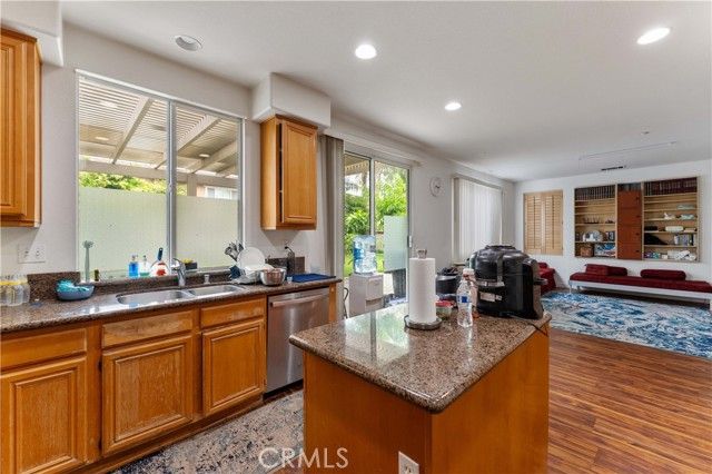 11390 Parkfield Court, Riverside, CA 92505