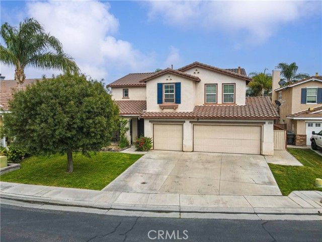 11390 Parkfield Court, Riverside, CA 92505