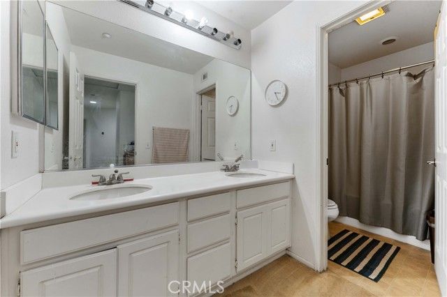 11390 Parkfield Court, Riverside, CA 92505