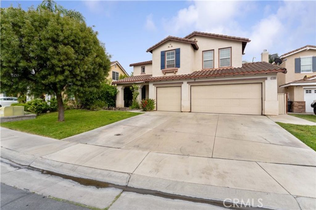 11390 Parkfield Court, Riverside, CA 92505
