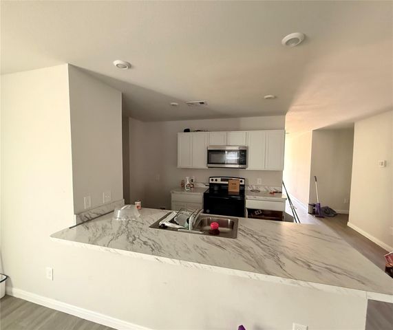 20172 Torrey Pines Lane, Cleveland, TX 77327