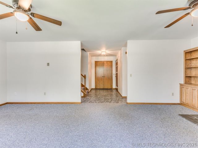 32069 Meadow Lane, Mannford, OK 74044