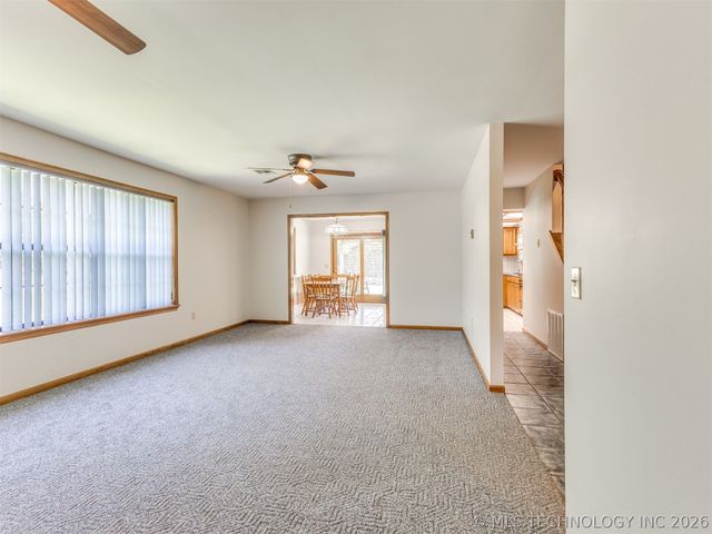 32069 Meadow Lane, Mannford, OK 74044
