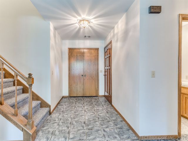 32069 Meadow Lane, Mannford, OK 74044